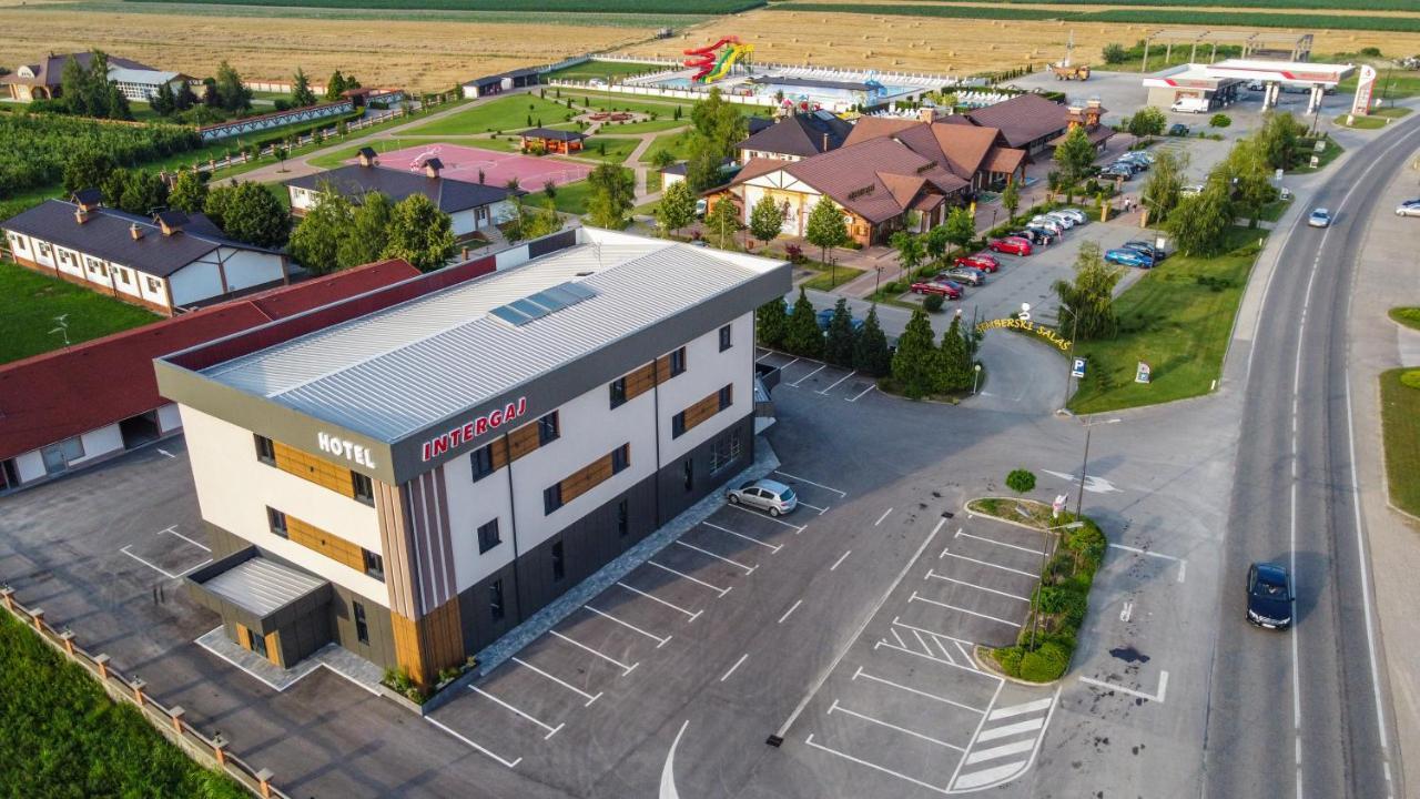 Hotel Intergaj Bijeljina Esterno foto