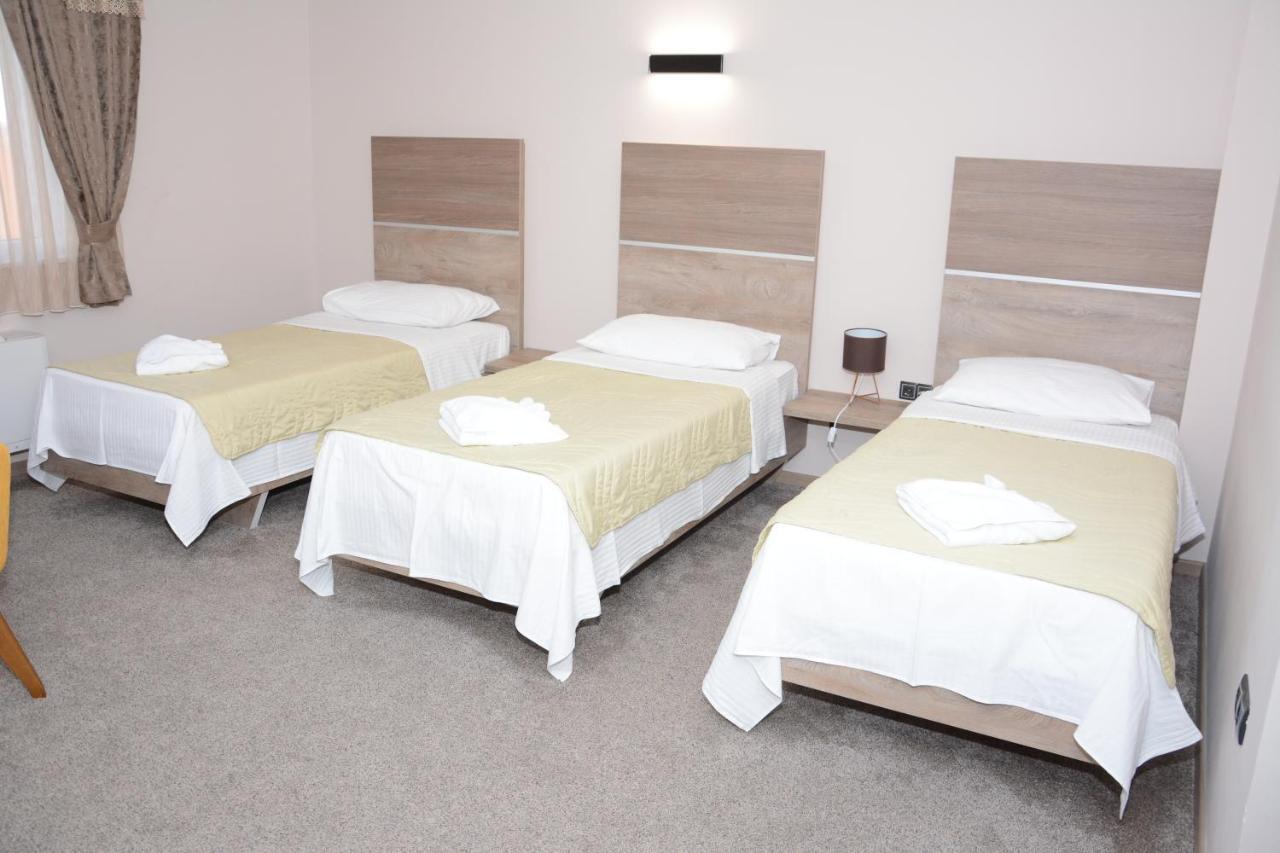 Hotel Intergaj Bijeljina Esterno foto